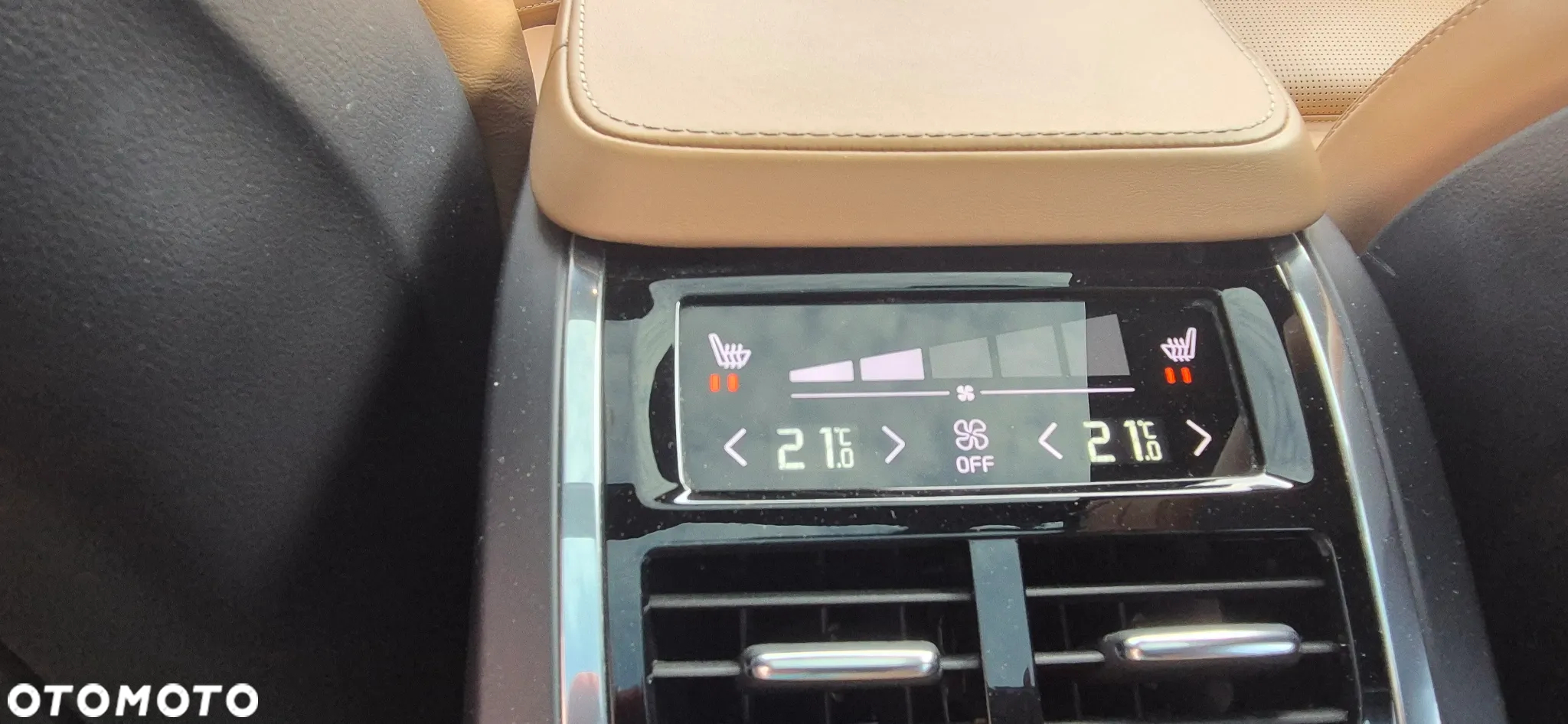 Volvo XC 90 D5 AWD Inscription 7os - 27