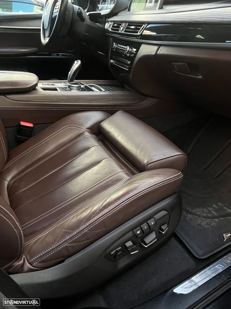 BMW X5 xDrive40d - 15