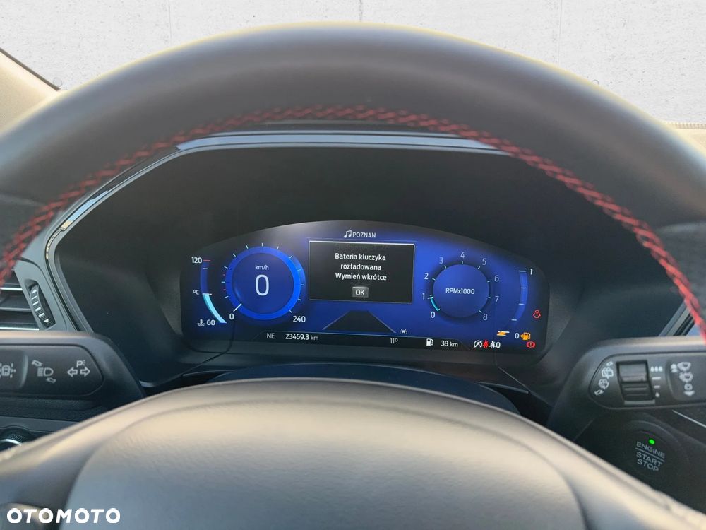 Ford Kuga 1.5 EcoBoost FWD ST-Line - 16