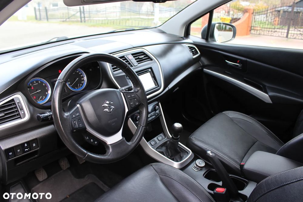Suzuki SX4 S-Cross 1.6 Premium Plus 4WD - 7