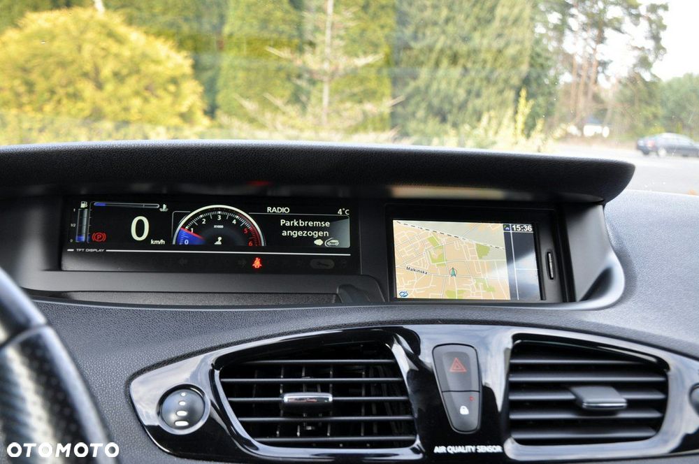 Renault Scenic - 31