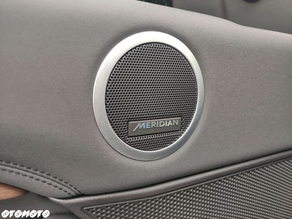 Land Rover Discovery - 21