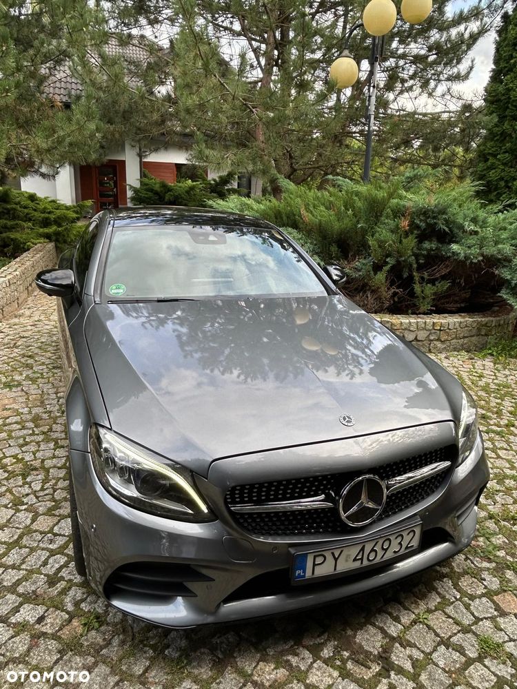 Mercedes-Benz Klasa C 300 9G-TRONIC - 21