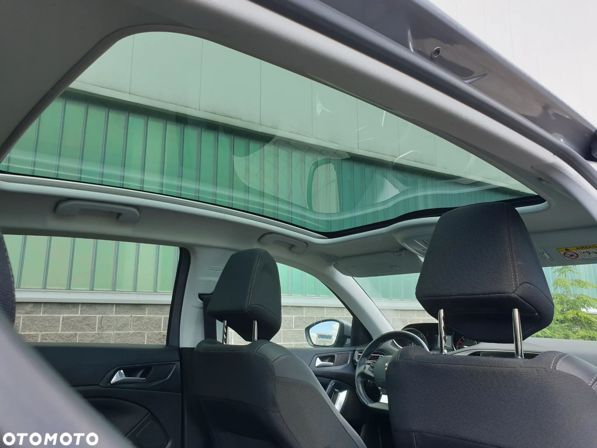 Peugeot 308 1.2 PureTech Allure S&S EAT6 - 1