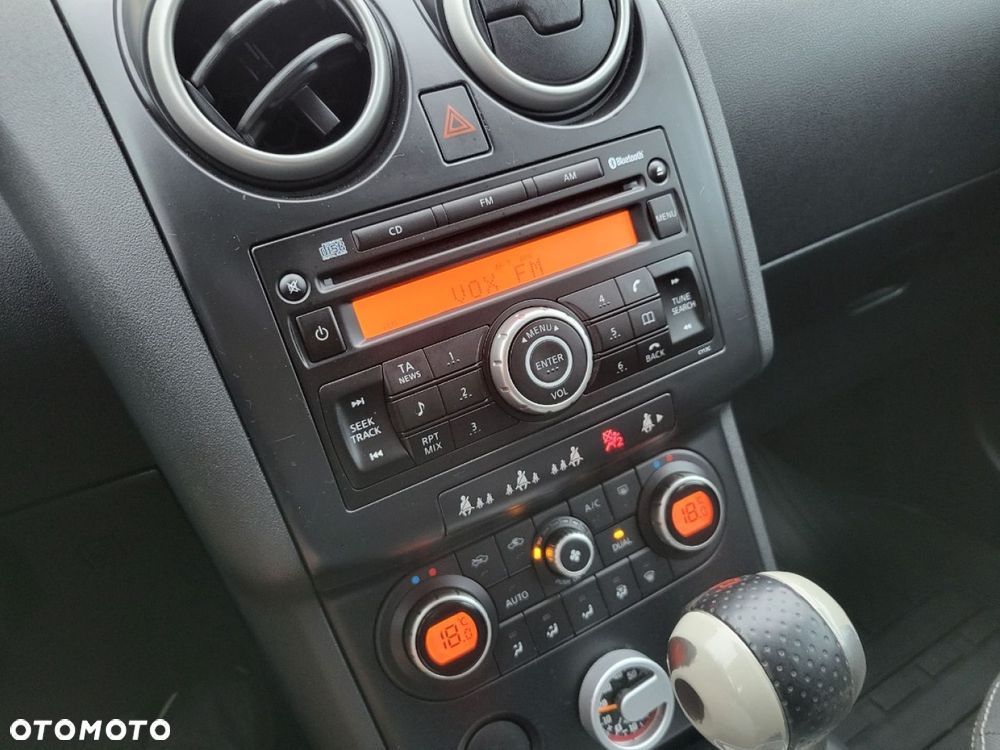 Nissan Qashqai - 24