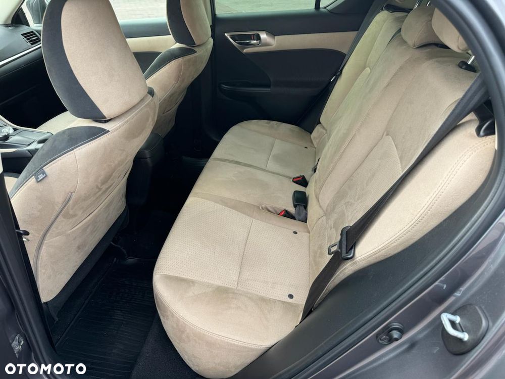 Lexus CT 200h Elegance - 9