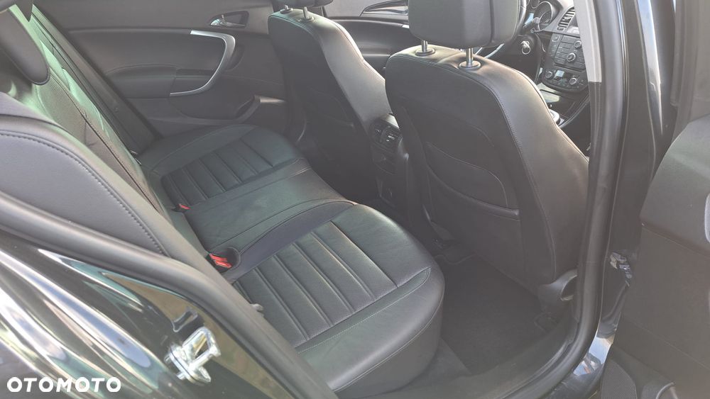 Opel Insignia 2.0 CDTI - 16