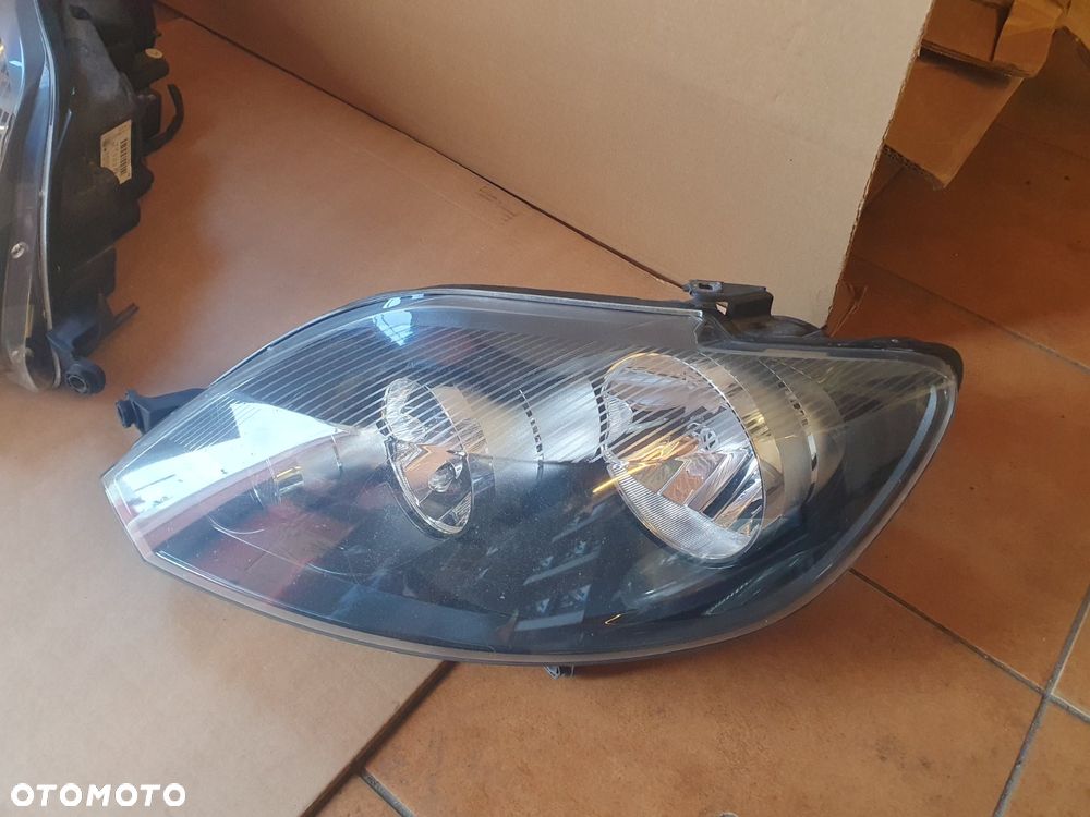 REFLEKTOR L/P VW GOLF V PLUS LIFT - 5