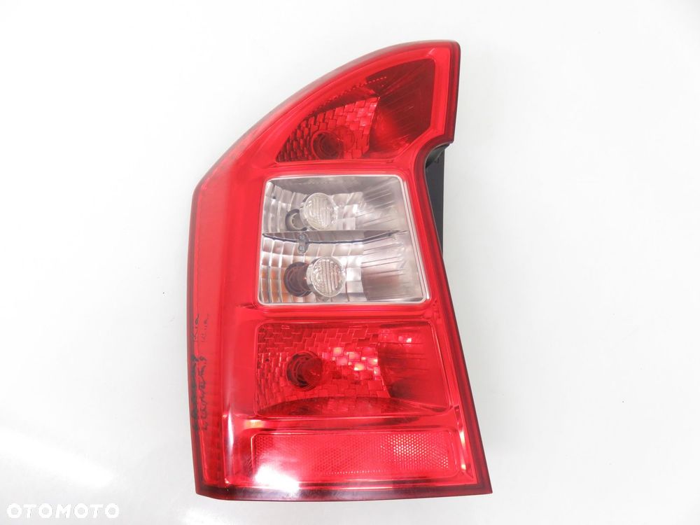 LAMPA LEWA TYLNA KIA CARENS III - 1