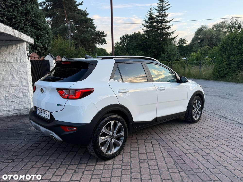 Kia Stonic 1.4 L - 7