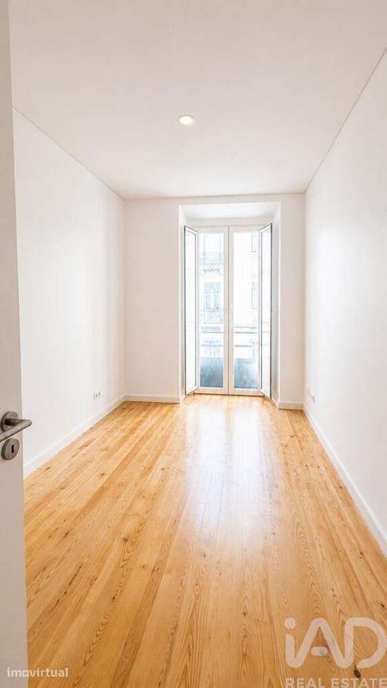 Apartamento T1 em Campo de Ourique de 60,00 m2 - Grande imagem: 4/5