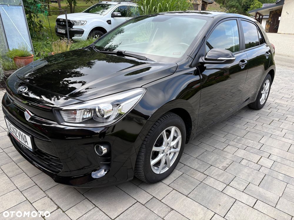 Kia Rio - 3