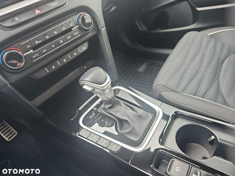 Kia ProCeed 1.5 T-GDI GT Line DCT - 16