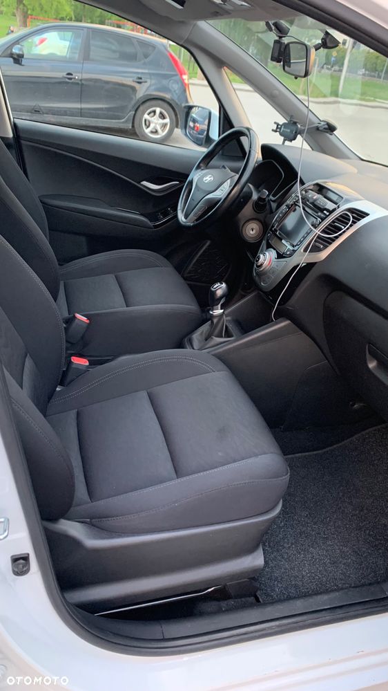 Hyundai ix20 1.4 BlueDrive Comfort - 17