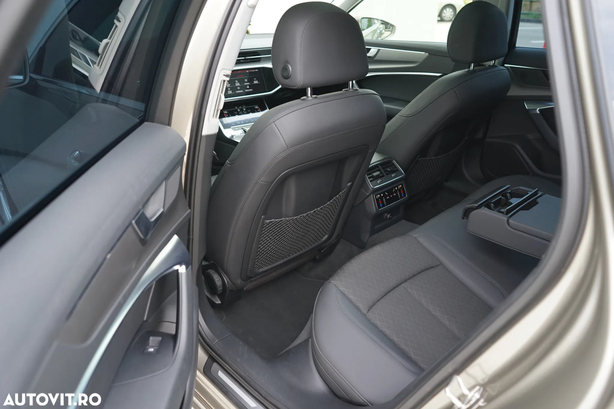 Audi A6 Avant 2.0 45 TFSI S tronic Design - 33