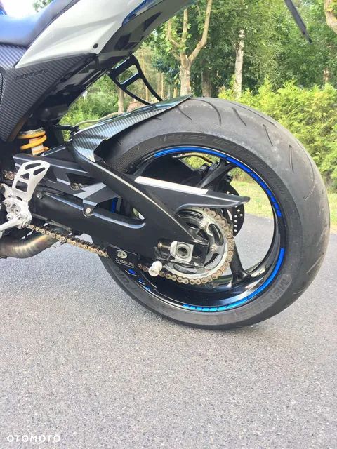 Suzuki GSX-R - 7