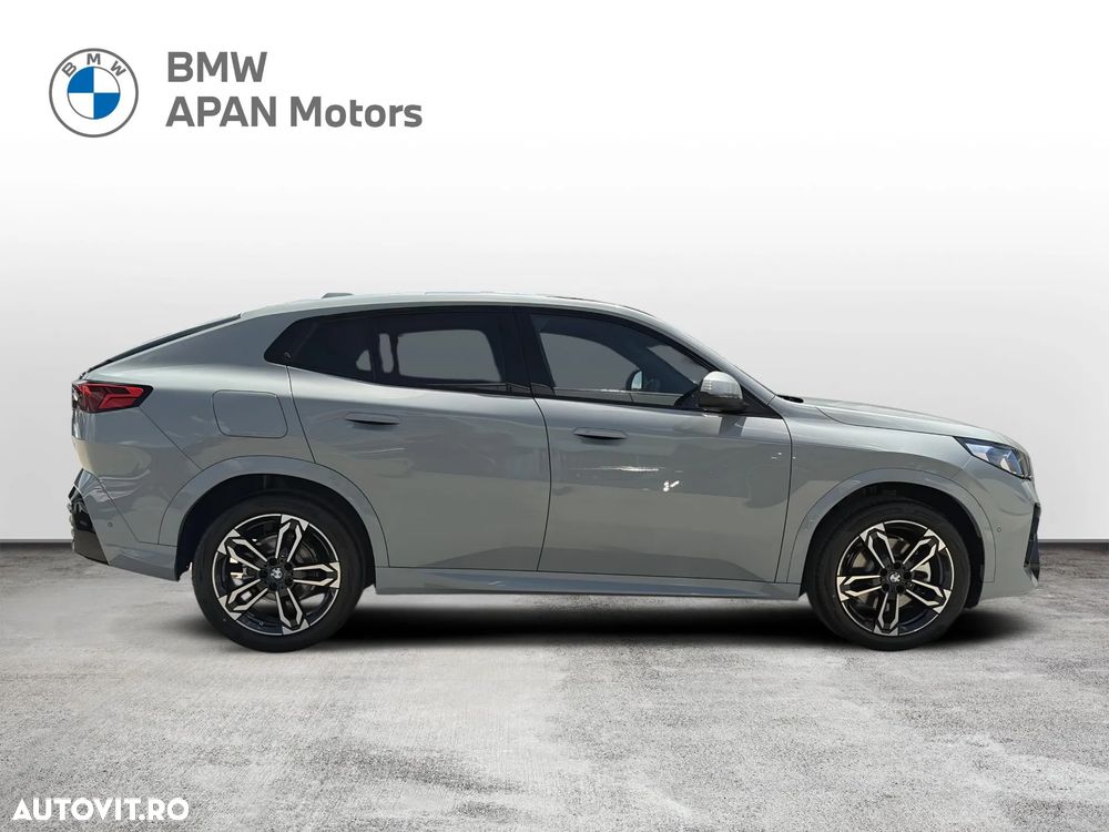 BMW X2 sDrive20i - 9