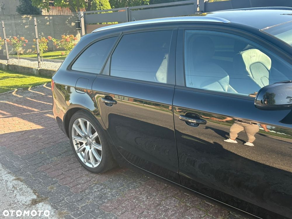 Audi A4 Avant 2.0 TDI DPF S line Sportpaket - 28