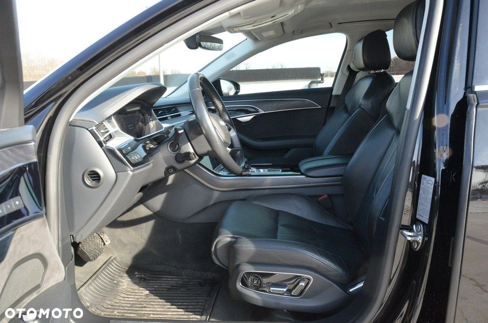 Audi A8 - 38