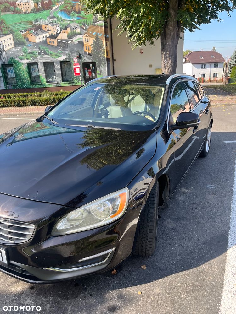 Volvo V60 - 2