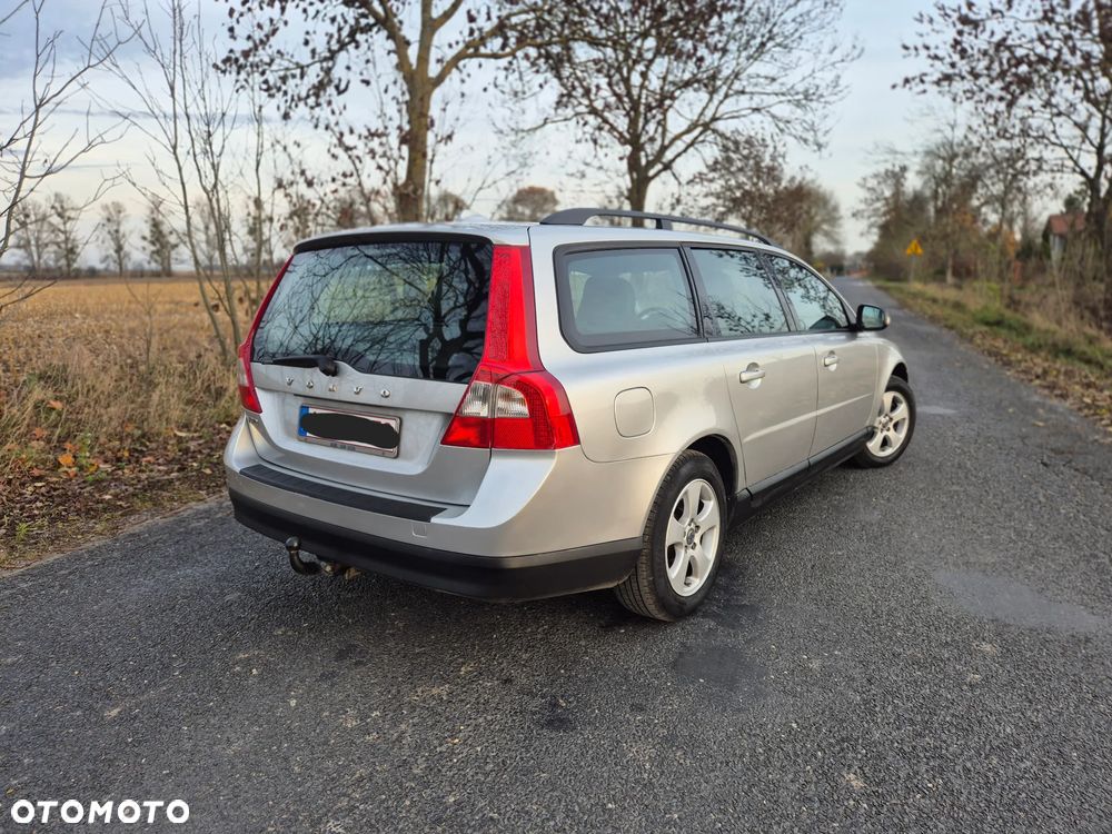 Volvo V70 - 3