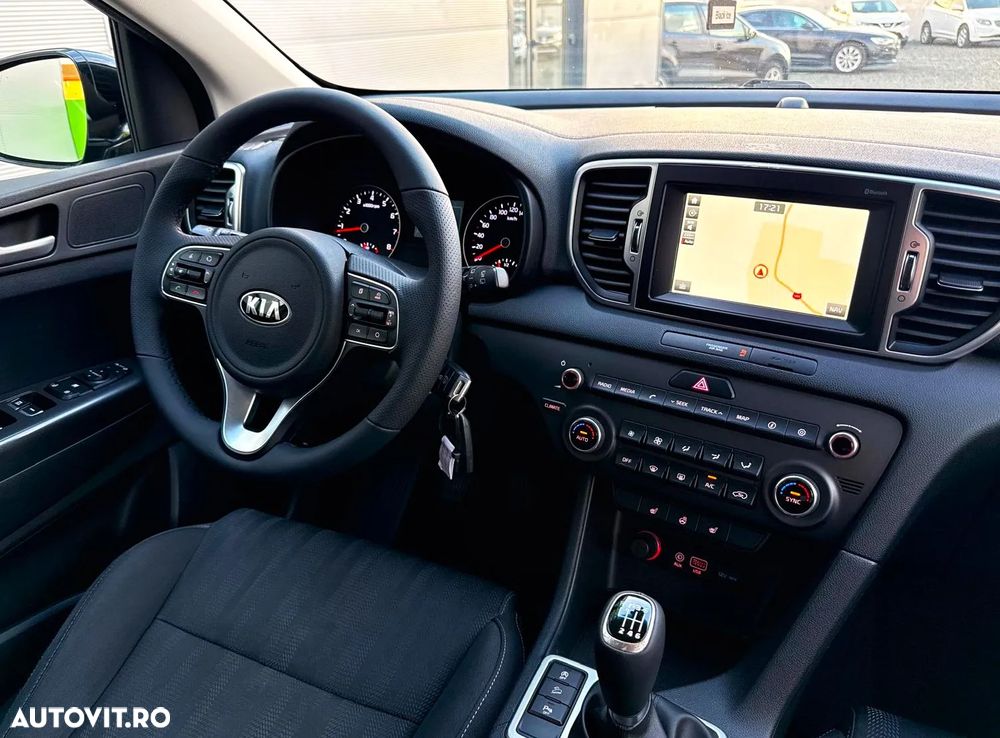 Kia Sportage 1.6 GDI 2WD Black Edition - 19