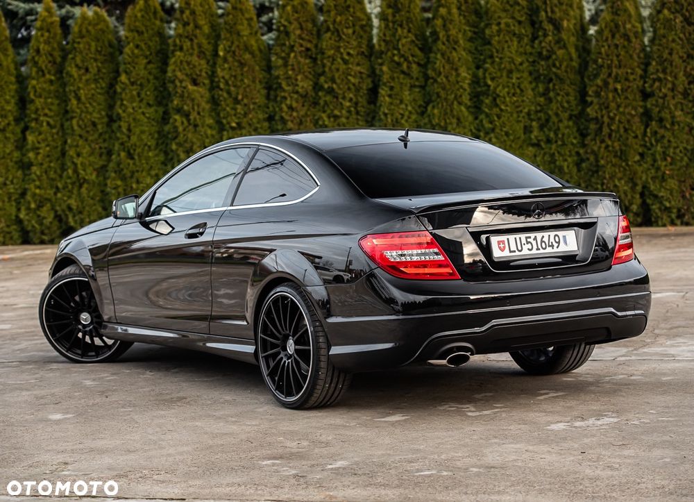 Mercedes-Benz Klasa C 200 7G-TRONIC Edition - 9