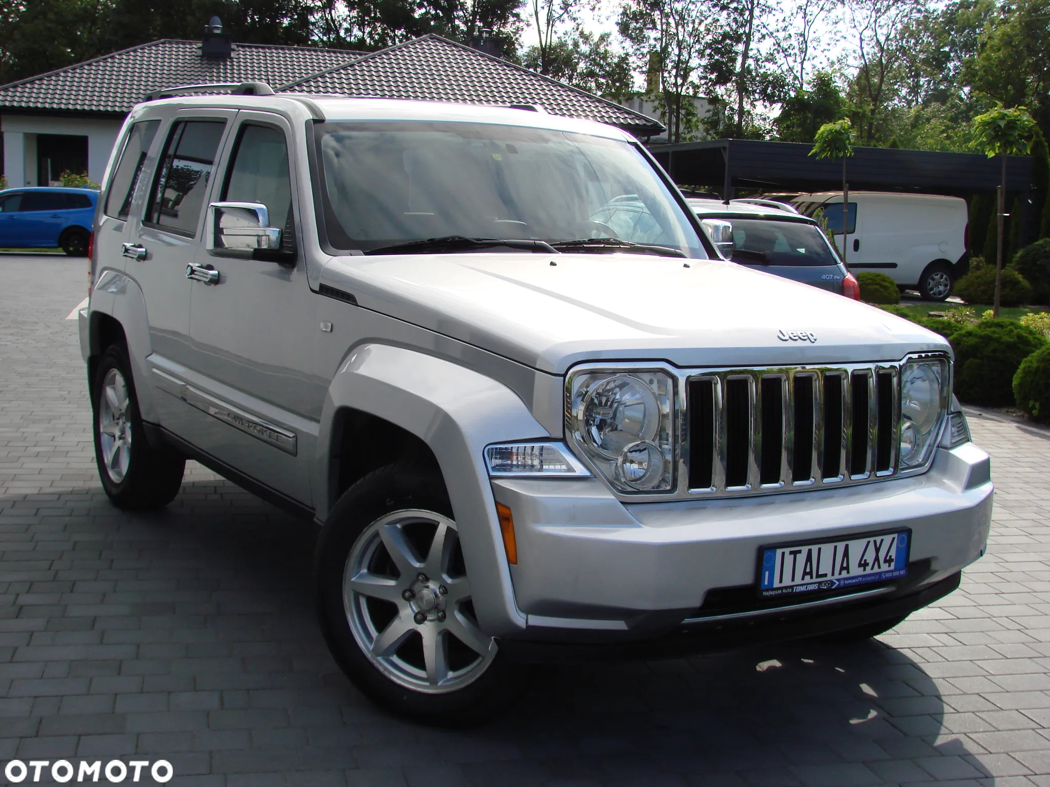 Jeep Cherokee - 9
