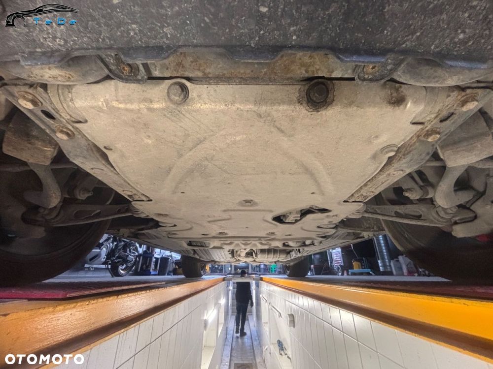 Land Rover Range Rover Sport - 35