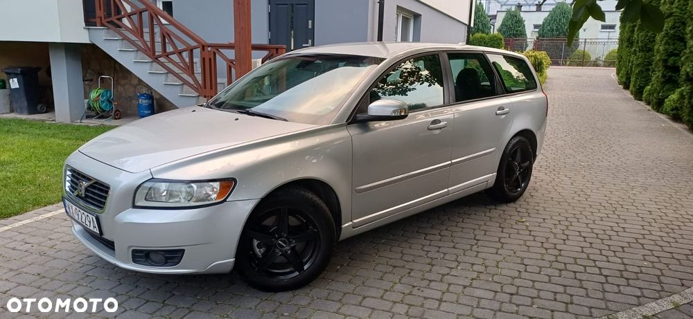Volvo V50 2.0D DPF Momentum - 1