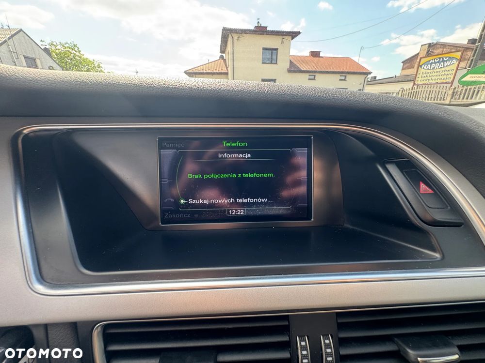 Audi A4 Avant 2.0 TDI DPF clean diesel multitronic Ambiente - 29