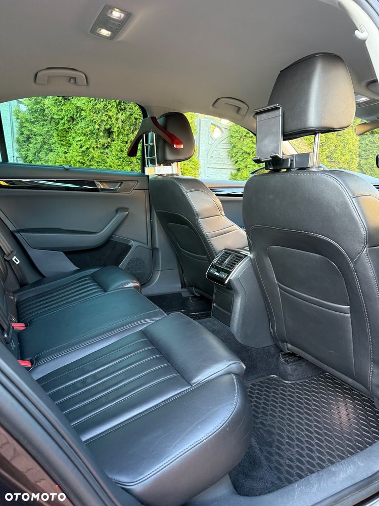 Skoda Superb 2.0 TDI L&K DSG - 6