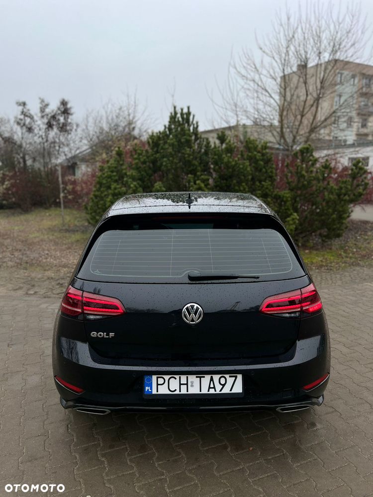 Volkswagen Golf 1.5 eTSI OPF DSG R-Line - 8