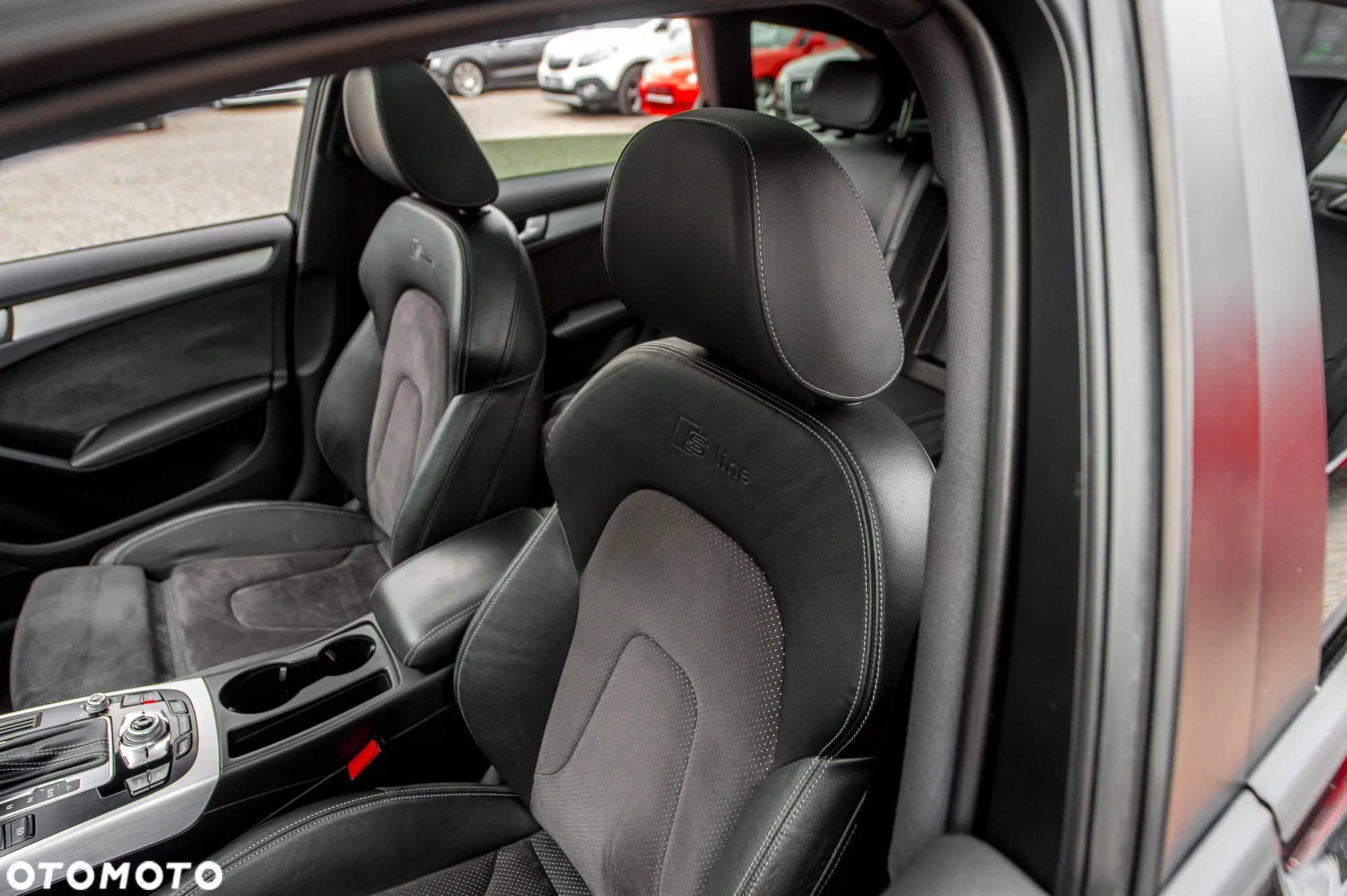 Audi A4 Avant 2.0 TFSI quattro S tronic S line Sportpaket - 13