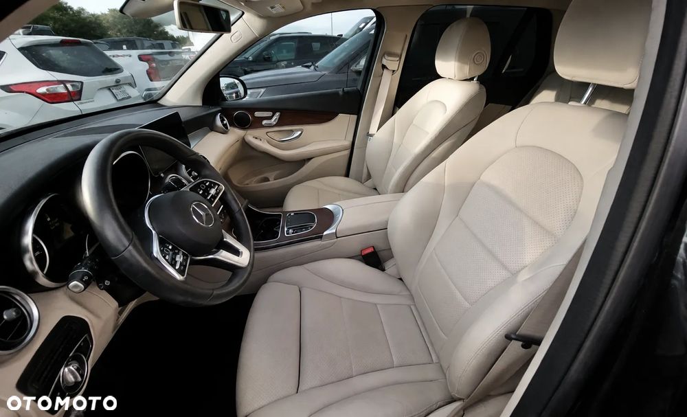 Mercedes-Benz GLC 300 4-Matic - 11