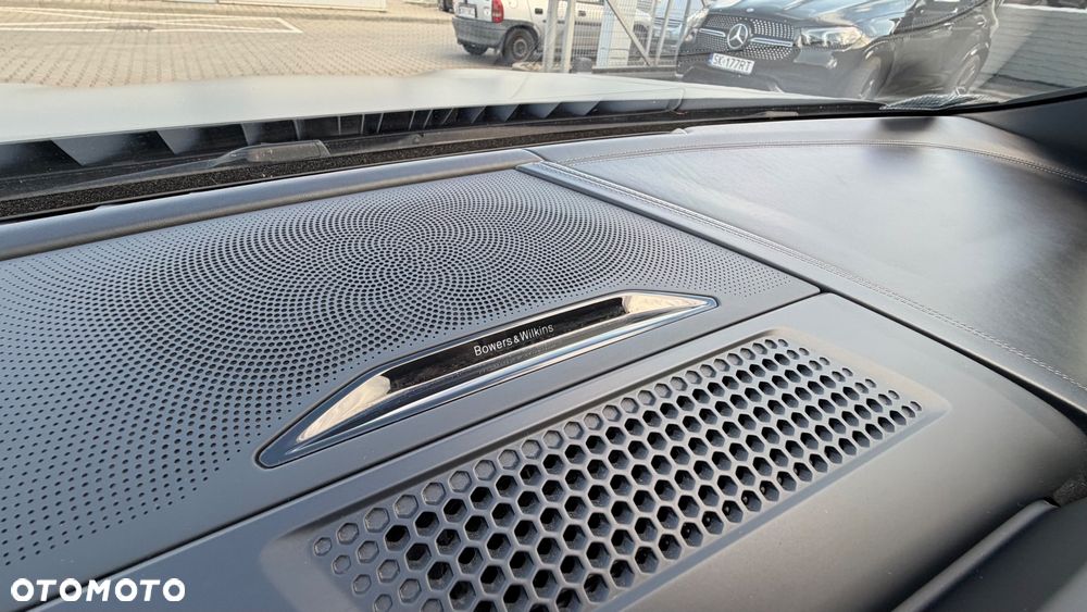 BMW Seria 8 - 18