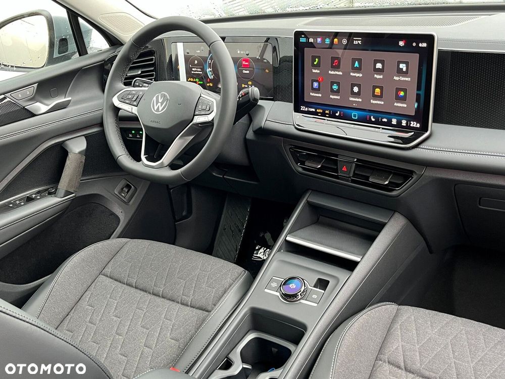 Volkswagen Tiguan - 7