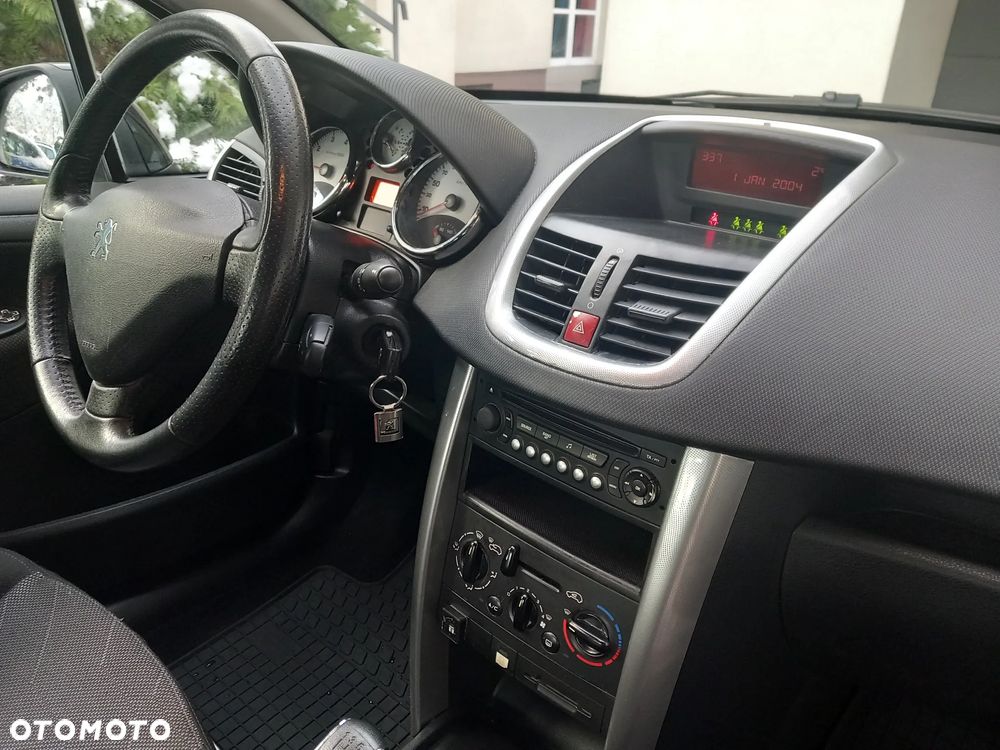 Peugeot 207 1.4 16V Presence - 9