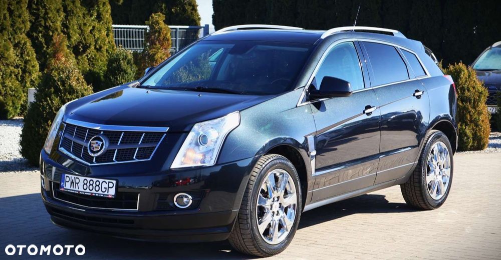 Cadillac SRX - 9