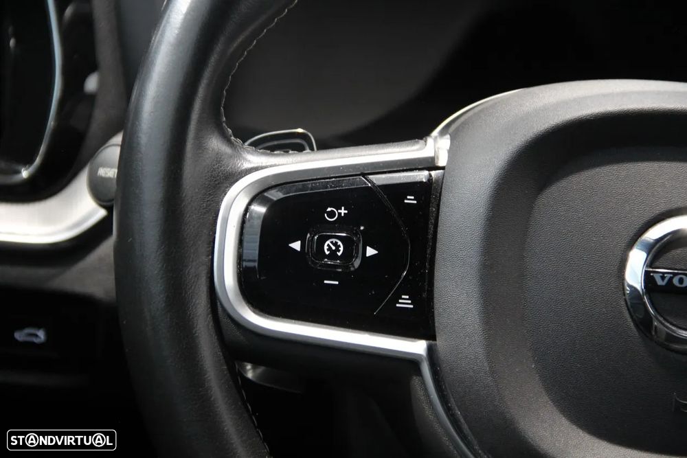 Volvo V60 2.0 D4 R-Design Geartronic - 19