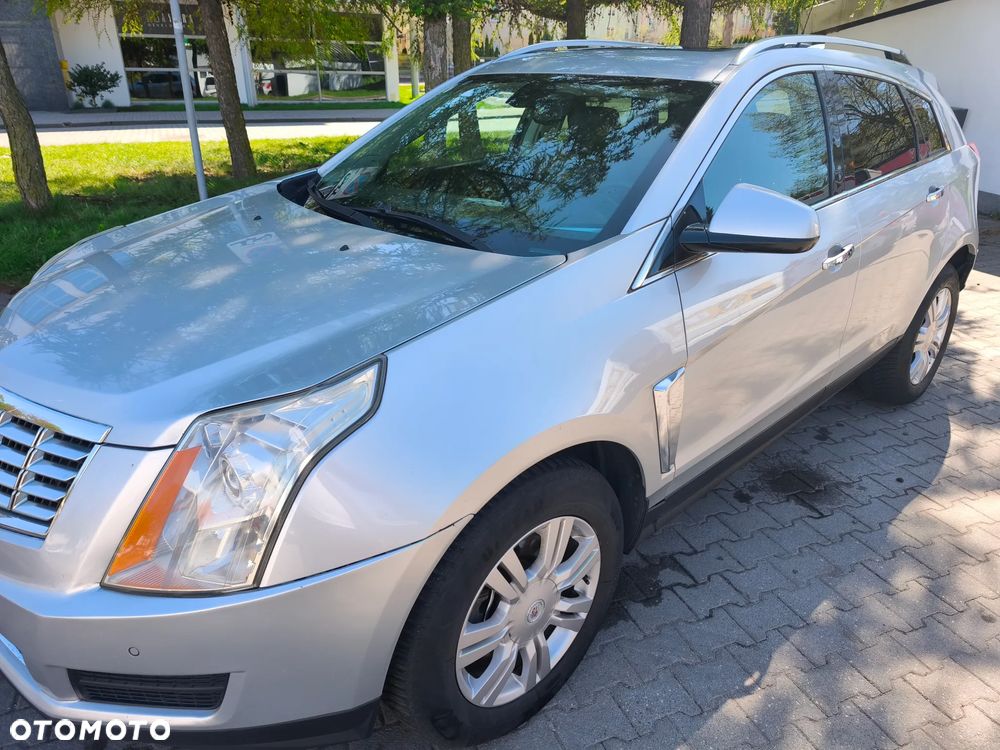 Cadillac SRX - 8