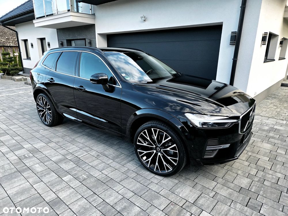 Volvo XC 60 B4 B Momentum Pro - 11
