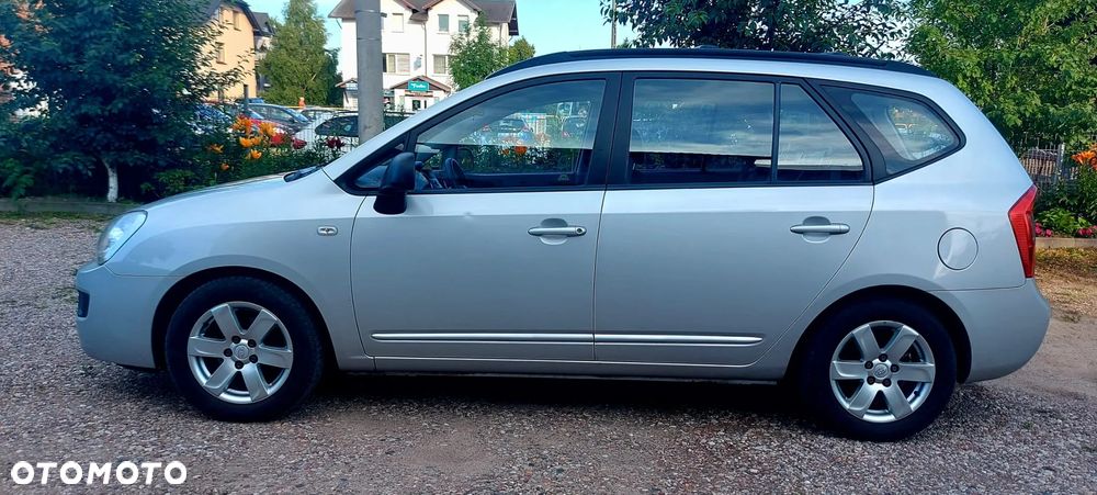 Kia Carens 2.0 EX - 8