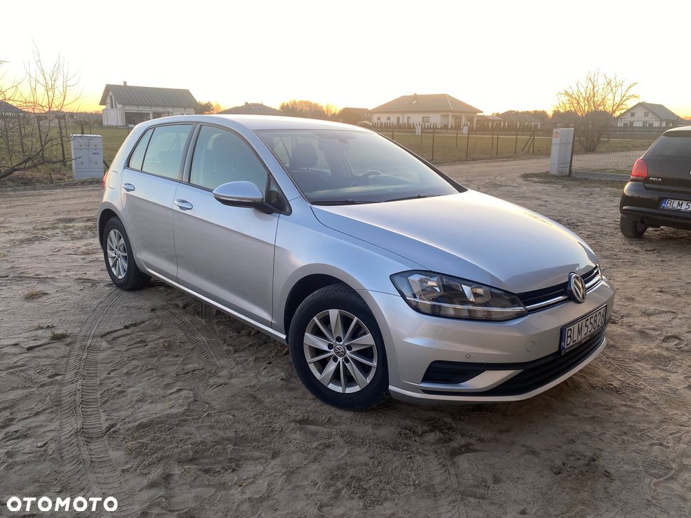 Volkswagen Golf 1.6 TDI BMT Comfortline - 1
