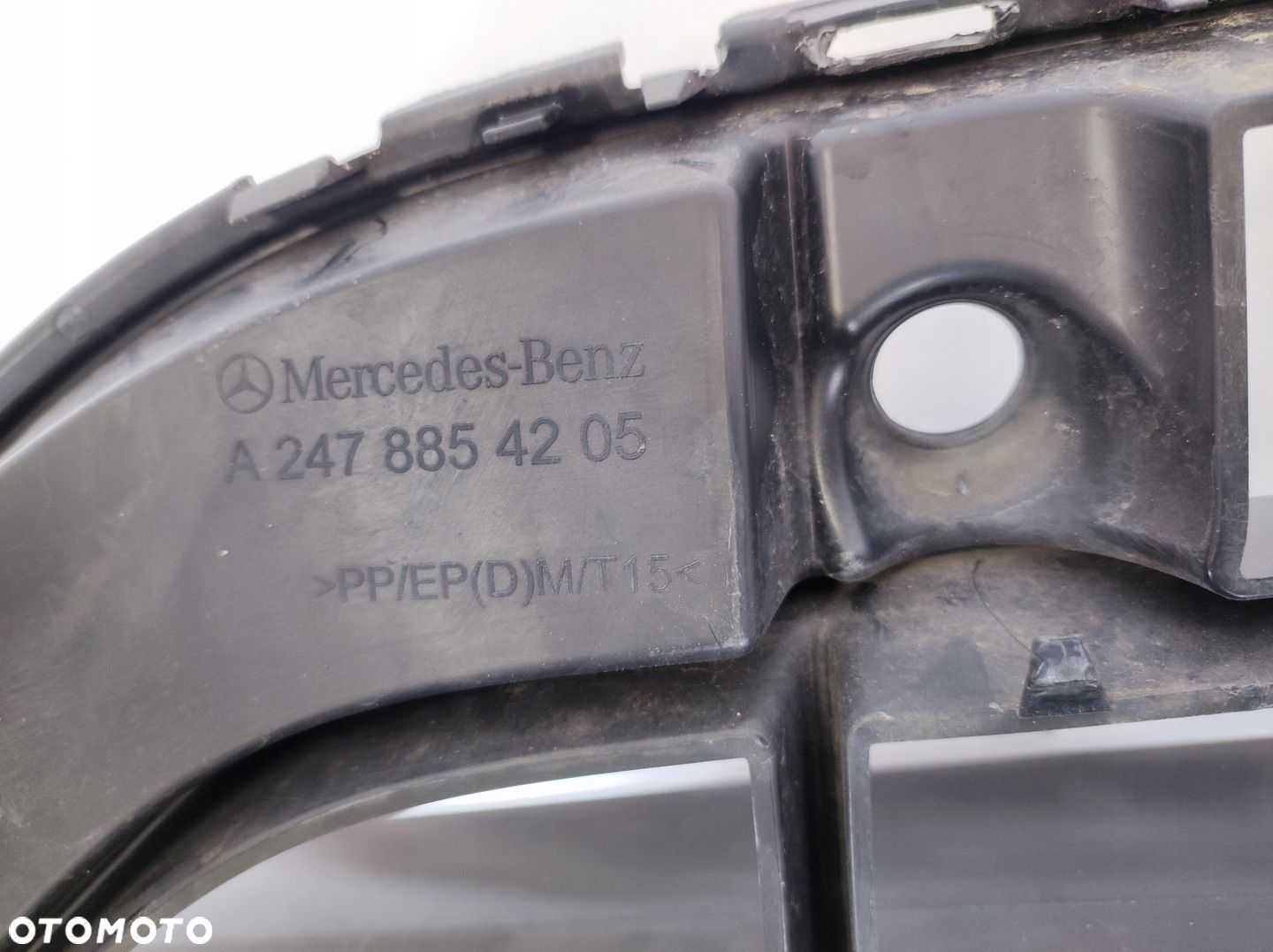 KRATKA ŚRODKOWA ZDERZAKA MERCEDES GLA W247 H247 A2478854205  LISTWA - 8