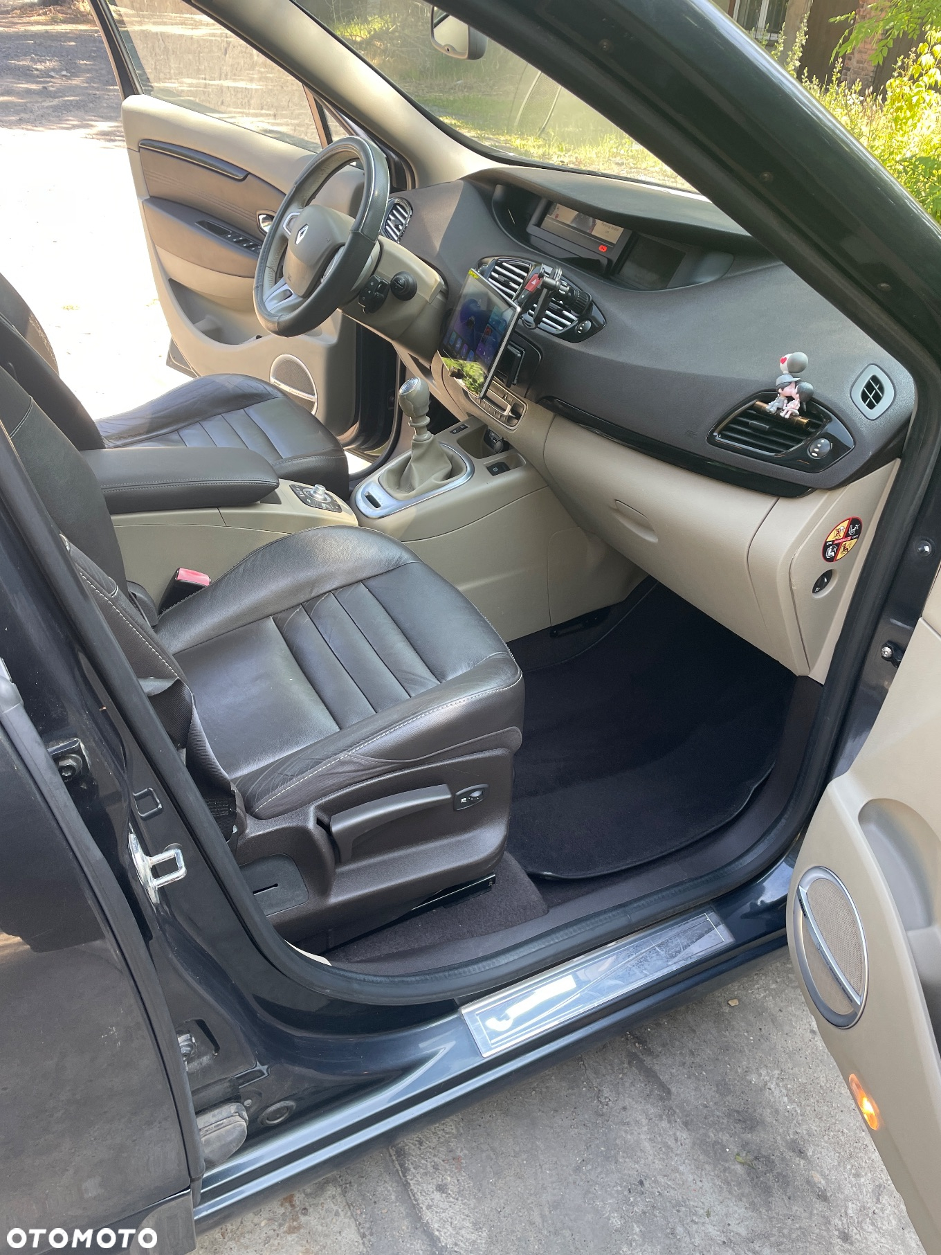 Renault Grand Scenic dCi 130 FAP Start & Stop Bose Edition - 3