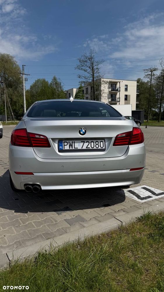 BMW Seria 5 520i - 22