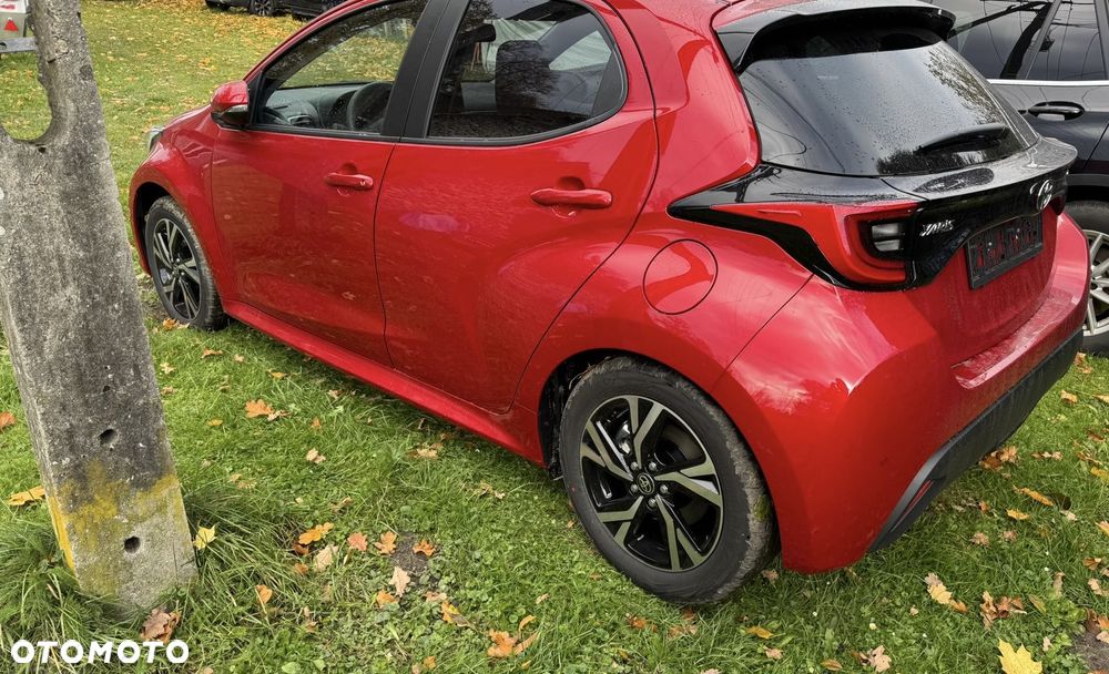 Toyota Yaris - 7