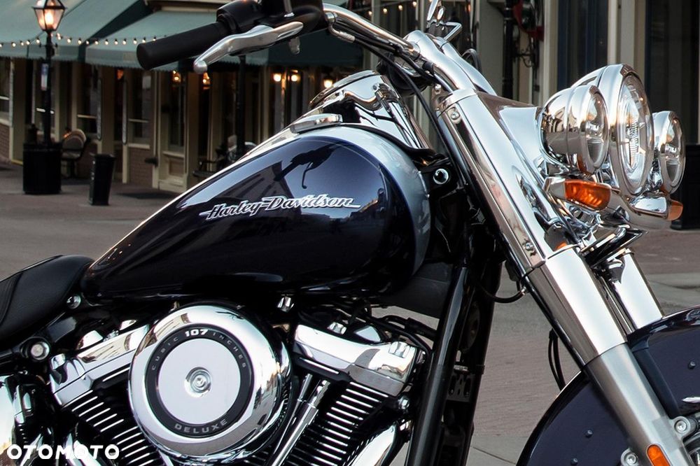 Harley-Davidson Softail Deluxe - 5