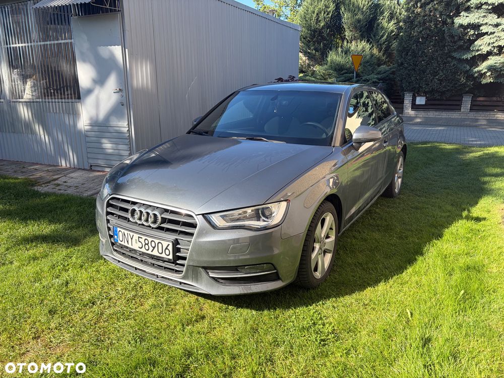 Audi A3 3-drzwiowe 1.4 TFSI CoD ultra Attraction - 1